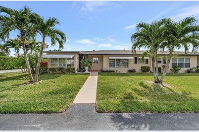 860 High Point Boulevard, Unit #B, Delray Beach, FL 33445 - Photo 1