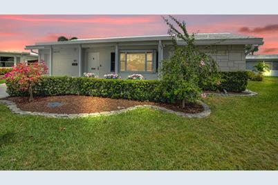 1302 SW 16th Street, Boynton Beach, FL 33426 - Photo 1