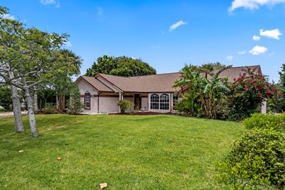 922 Jackson Way, Hutchinson Island, FL 34949 - Photo 1