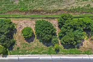 14754 US Hwy 441, Canal Point, FL 33438 - Photo 1