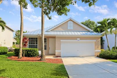 3130 SW Solitaire Palm Drive, Palm City, FL 34990 - Photo 1