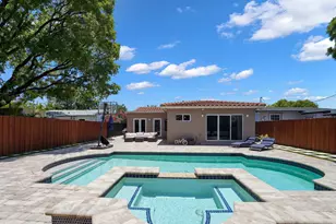 1305 NE 1st Ave., Fort Lauderdale, FL 33304 - Photo 1