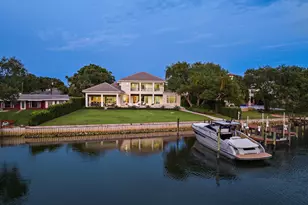 13209 Rolling Green Rd, North Palm Beach, FL 33408 - Photo 1