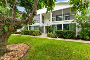 301 Venetian Dr, Delray Beach, FL 33483 - Photo 1