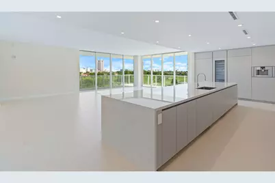 210 SE Mizner Boulevard, Unit #502, Boca Raton, FL 33432 - Photo 1