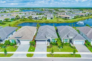 10025 Driftwood Wy, Palm Beach Gardens, FL 33412 - Photo 1