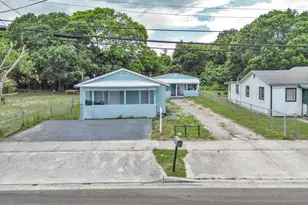 513 N 17th N St, Fort Pierce, FL 34950 - Photo 1