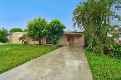 233 SW 7th Avenue, Boynton Beach, FL 33435 - Photo 1
