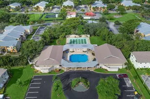 306 S Circle Dr Unit, Boynton Beach, FL 33435 - Photo 1