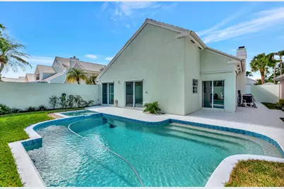 3 Dorchester Circle, Palm Beach Gardens, FL 33418 - Photo 1