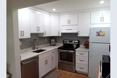 880 Flanders S, Delray Beach, FL 33484 - Photo 1