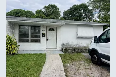 4243 NW 39th Avenue, Lauderdale Lakes, FL 33309 - Photo 1