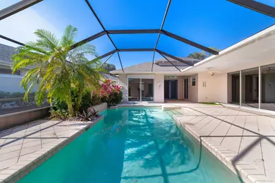 693 Hampton Woods Lane SW, Vero Beach, FL 32962 - Photo 1