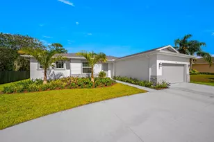 6006 Cassia Dr, Fort Pierce, FL 34982 - Photo 1