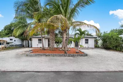 703 W Palm Street, Unit #E, Lantana, FL 33462 - Photo 1