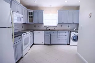 845 Salem Ln, Lake Worth, FL 33467 - Photo 1