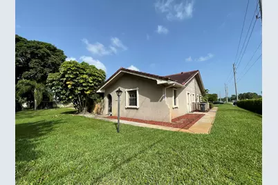 12757 Westhampton Circle, Wellington, FL 33414 - Photo 1