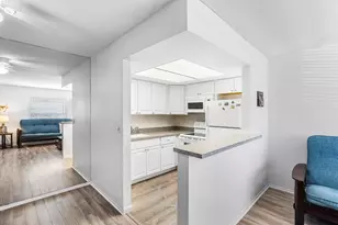 2929 SE Ocean Blvd, Stuart, FL 34996 - Photo 1