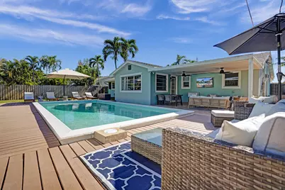 123 SE 25th Avenue, Boynton Beach, FL 33435 - Photo 1