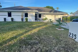 235 NW 3rd Ct, Boca Raton, FL 33432 - Photo 1