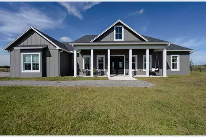 505 N Graves Road, Fort Pierce, FL 34945 - Photo 1