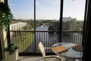 2238 N Cypress Bend Dr, Pompano Beach, FL 33069 - Photo 1