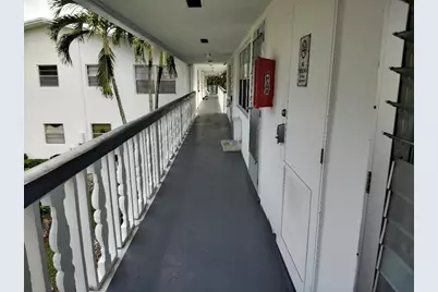 70 Canterbury C, West Palm Beach, FL 33417 - Photo 1