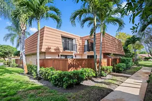 2825 SW 11th Pl, Deerfield Beach, FL 33442 - Photo 1