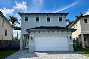 3114 SE 3rd Dr, Homestead, FL 33033 - Photo 1