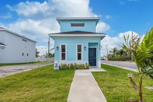 436 NW 13th Ave, Boynton Beach, FL 33435 - Photo 1