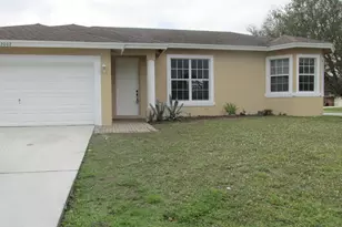 2002 SW Trenton Ln, Port Saint Lucie, FL 34984 - Photo 1