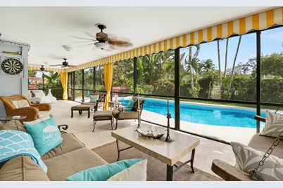 10174 Dogwood Avenue, Palm Beach Gardens, FL 33410 - Photo 1