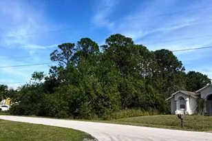 5485 NW Ligon Cir, Port Saint Lucie, FL 34983 - Photo 1