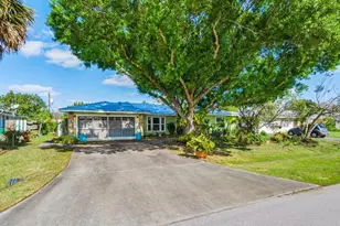 117 NE Surfside Ave, Port Saint Lucie, FL 34983 - Photo 1