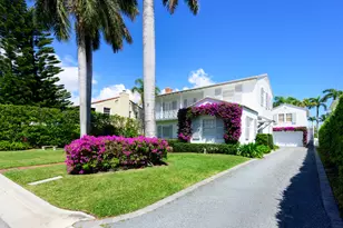 229 Pendleton Ave, Palm Beach, FL 33480 - Photo 1