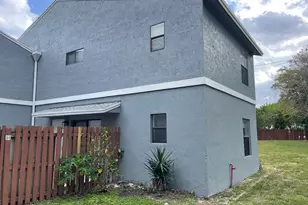 28 Crossings Cir, Boynton Beach, FL 33435 - Photo 1