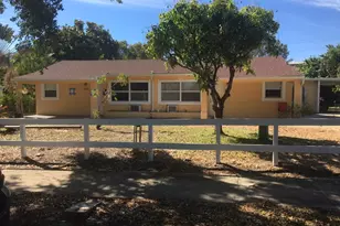 520 52nd St, West Palm Beach, FL 33407 - Photo 1