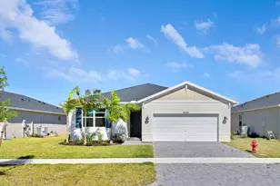 8990 Dahlia Cir Circle, Port Saint Lucie, FL 34986 - Photo 1