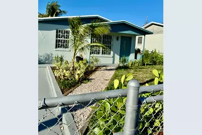 1146 W 24th Street, Riviera Beach, FL 33404 - Photo 1