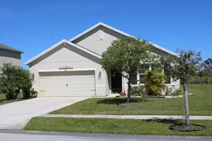 3104 Yellowstone Cir, Fort Pierce, FL 34945 - Photo 1