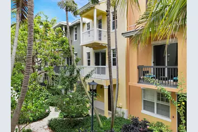 110 W Coda Circle, Unit #110, Delray Beach, FL 33444 - Photo 1