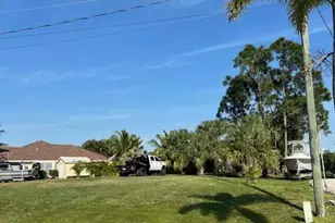 5307 NW Rugby Dr, Port Saint Lucie, FL 34983 - Photo 1