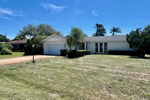 121 15th Ave, Vero Beach, FL 32962 - Photo 1