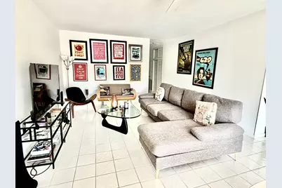 128 Venetian Drive, Delray Beach, FL 33483 - Photo 1