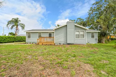 1701 SE Floresta Drive, Port Saint Lucie, FL 34983 - Photo 1