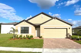 443 Seafoam Cir, Fort Pierce, FL 34945 - Photo 1