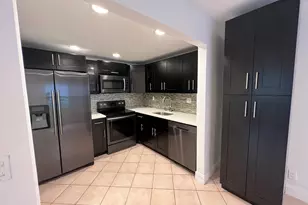 679 Normandy O, Delray Beach, FL 33484 - Photo 1