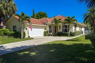 518 E Tall Oaks Dr, Palm Beach Gardens, FL 33410 - Photo 1