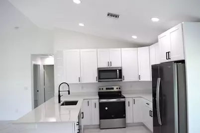 18663 NW 256th Street, Okeechobee, FL 34972 - Photo 1