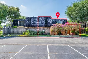 1720 Forest Lakes Cir, West Palm Beach, FL 33406 - Photo 1